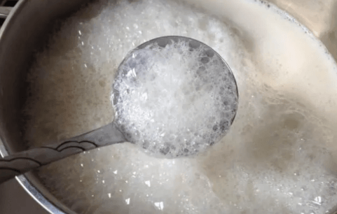 食品級(jí)消泡劑應(yīng)用場景圖